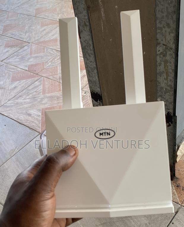 Mtn 4g Universal Router (Supports All Networks ) photo 3