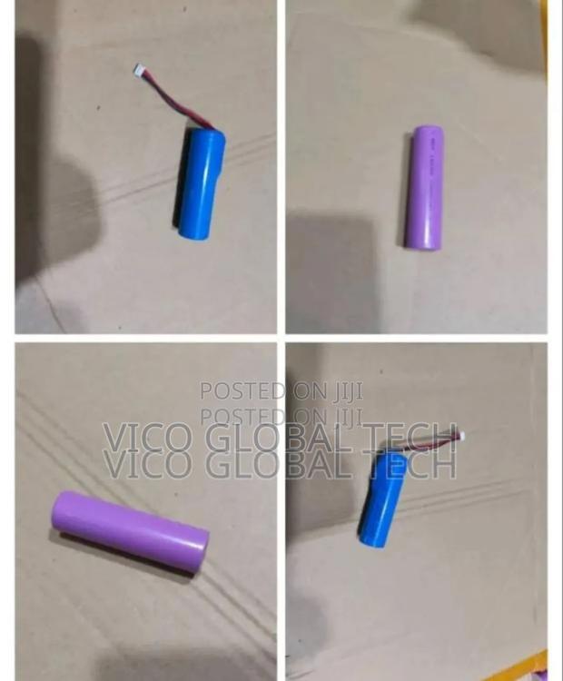 3.7v 18650 Rechargeable Battery · Photo 2