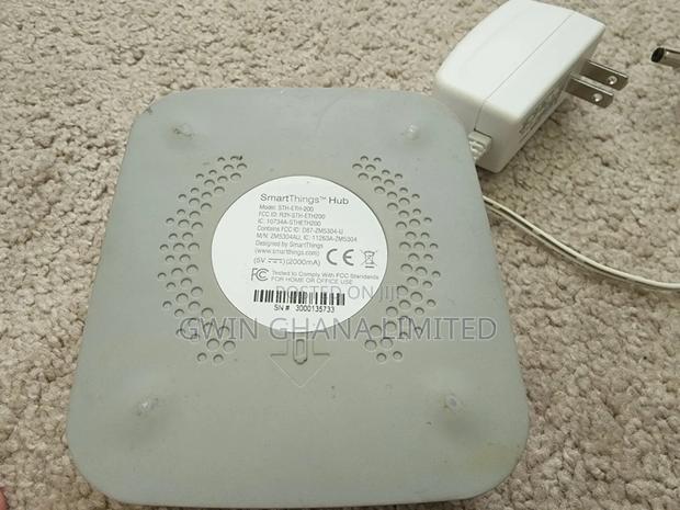 Samsung Smartthings Hub STH-Eth-200 Zigbee Z-Wave 642-13 photo 3