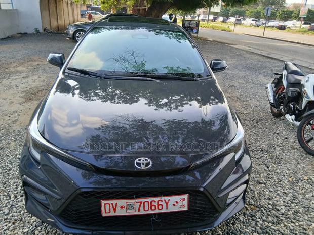 Toyota Corolla 2023 Black