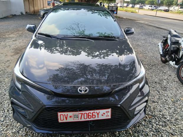 Toyota Corolla 2023 Black