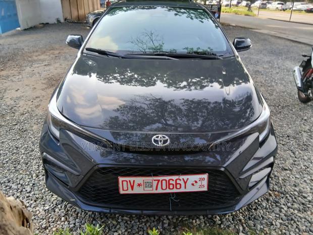 Toyota Corolla 2023 Black