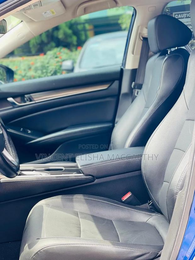 Toyota Corolla 2023 Black