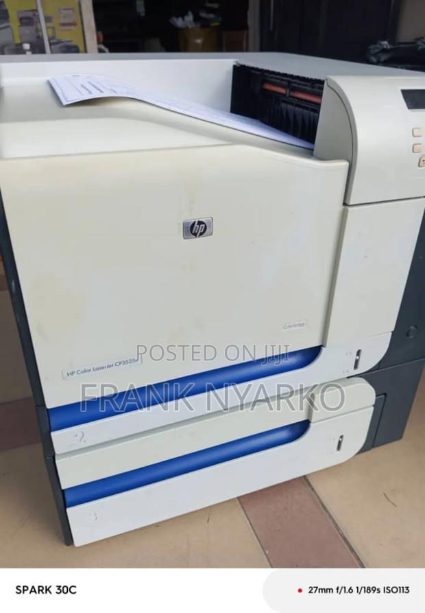 Hp Color Laserjet Cp3525x photo 3