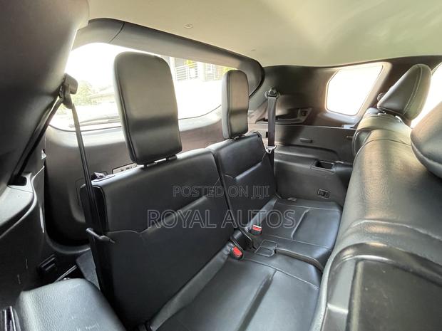Mitsubishi Outlander SE 2022 Silver photo 9