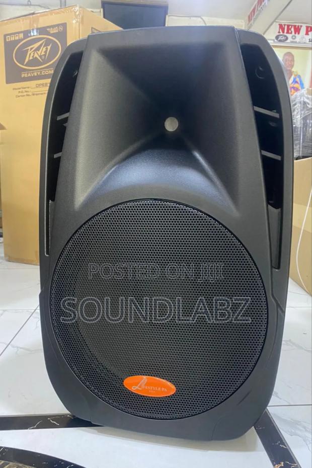 Lifestyle Acoustics Digital 15" Bluetooth Active Pa Speaker · Photo 3