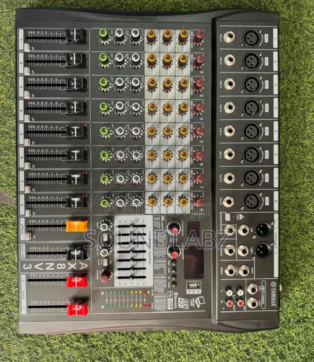 Yamaha Ax8nv3 8-Channel Professional Mixer · Photo 3