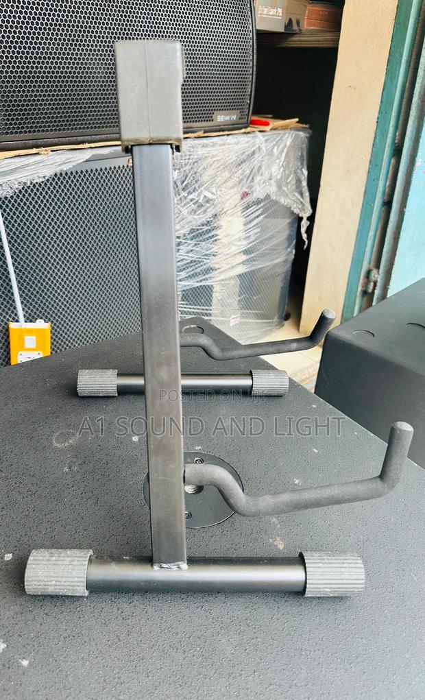 Guitar A-frame Stand · Photo 4