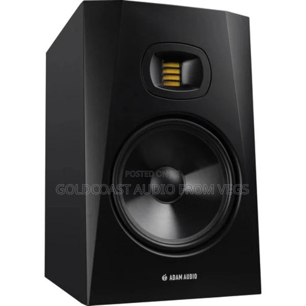 Adam Professional Audio T8v T-Series Active Monitors · Photo 3