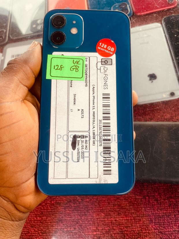 New Apple iPhone 12 128 GB Blue photo 2
