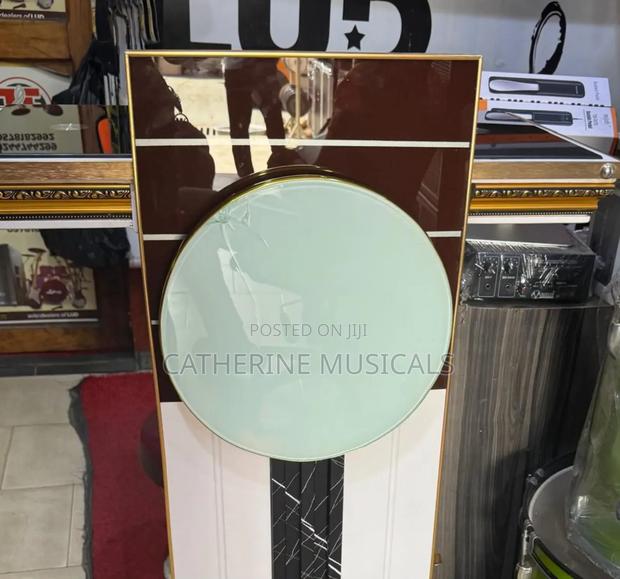 Classic Glass Pulpit · Photo 4