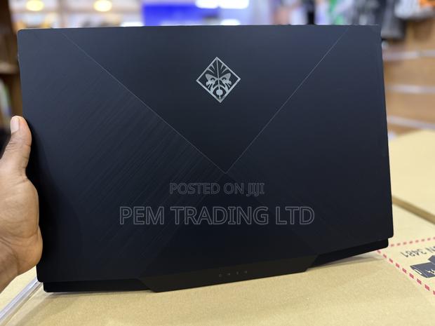 Laptop HP Omen 17 24GB Intel Core I7 HDD+SSD 512GB photo 6