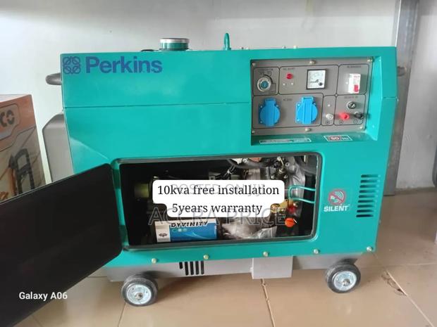 Nebula Ampx Perkins 10kva Diesel 13000watts Diesel · Photo 2