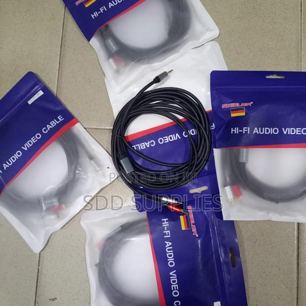German Aux Audio Cable 5 Meters · Photo 2