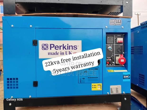 Celes Power (Ats)22kva Perkins Diesel Generator Diesel · Photo 2
