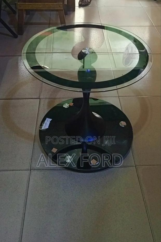 Coffee Table · Photo 2