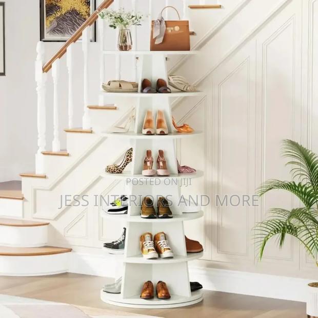 Rotating Shoe Rack /Organiser Shelf · Photo 3