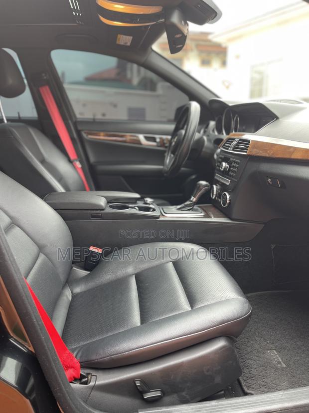 Mercedes-Benz C250 2014 Black