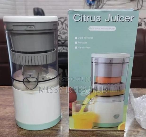 Rechargeable Mini Juicer photo 6