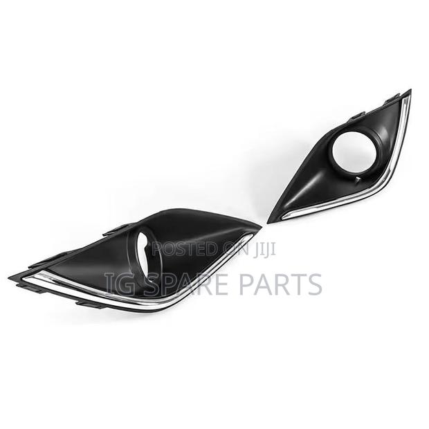 Mitsubishi Outlander 2016-2019 Fog Cover