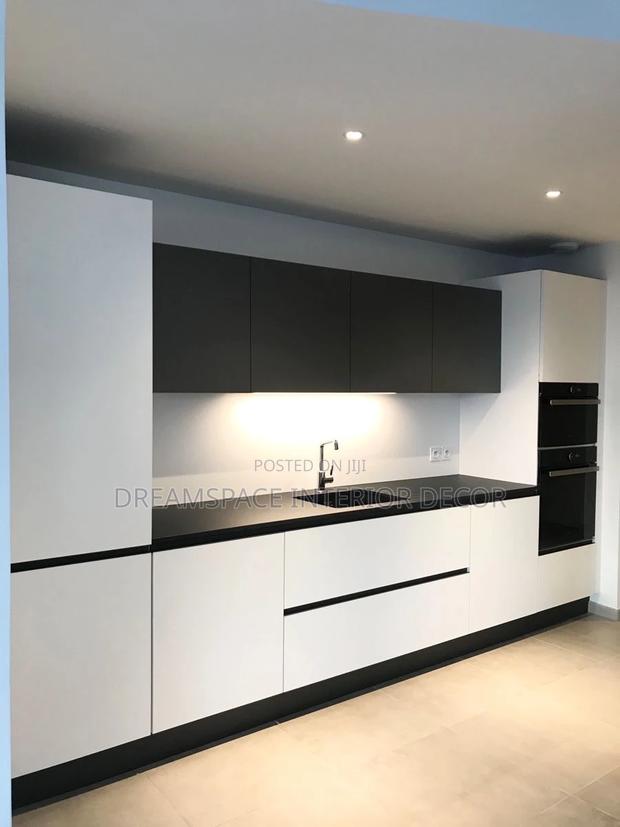 Modernist Marble Looking Countertops of Kitchens Available photo 2