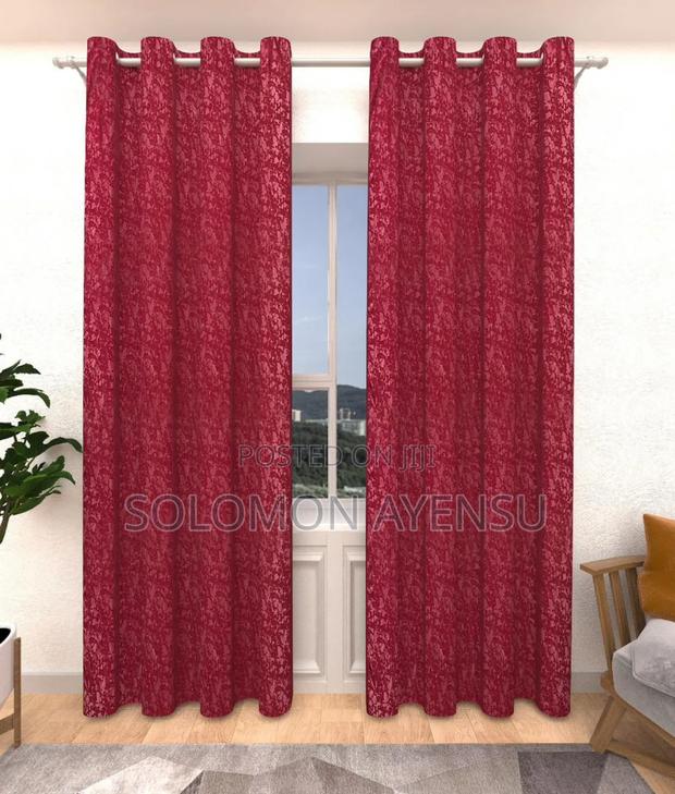 Quality Window Fashion Available in Different Colours · Photo 2