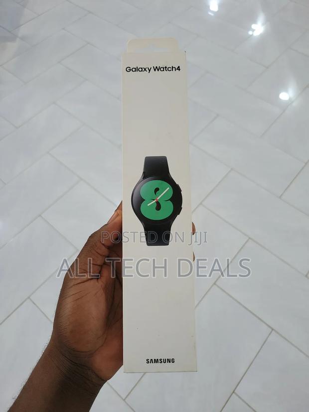 Samsung Galaxy Watch 4 · Photo 4