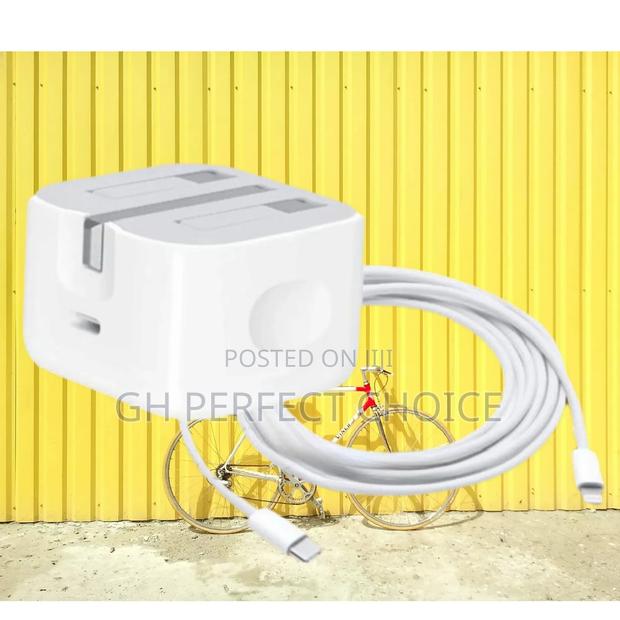 Total Energetic Type C To iPhone Fast Charger · Photo 2