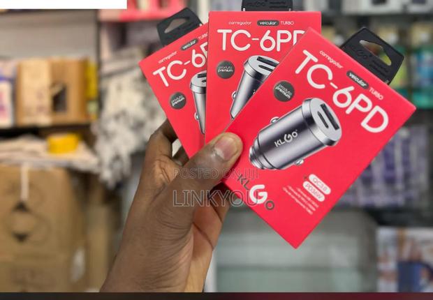 Rock Turbo Car Fast Charger · Photo 3