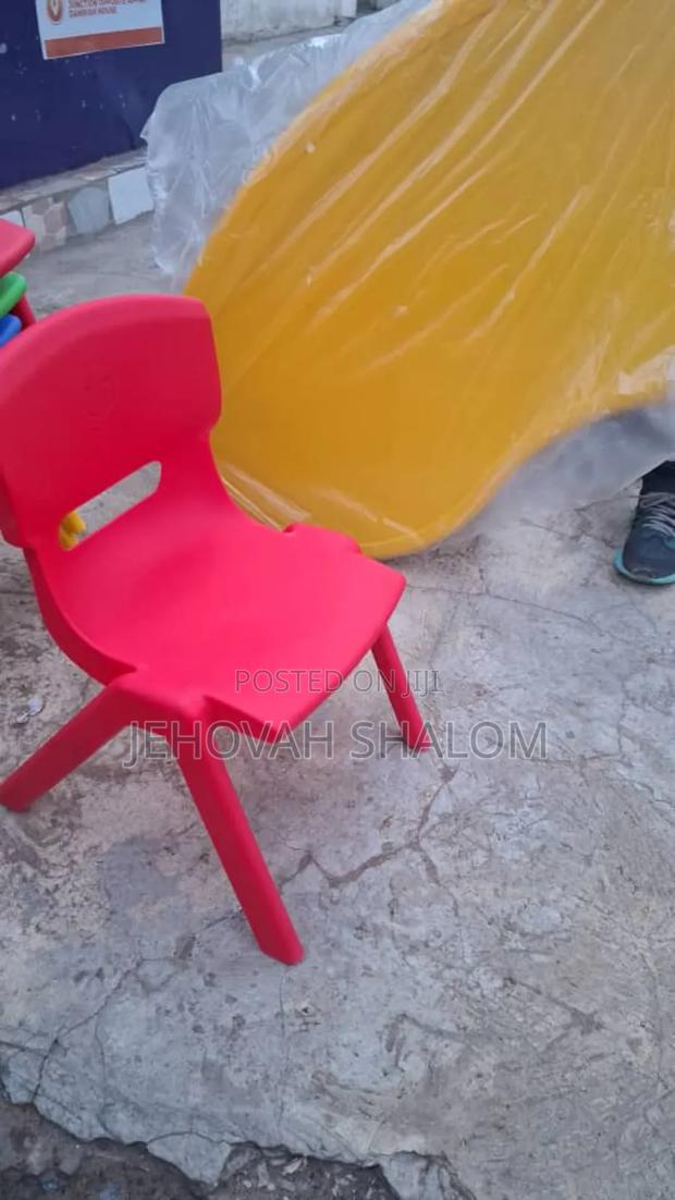 Kids Chair · Photo 2