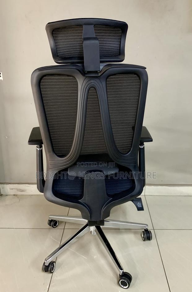 Swivel Chair (Breathable Mesh) photo 2
