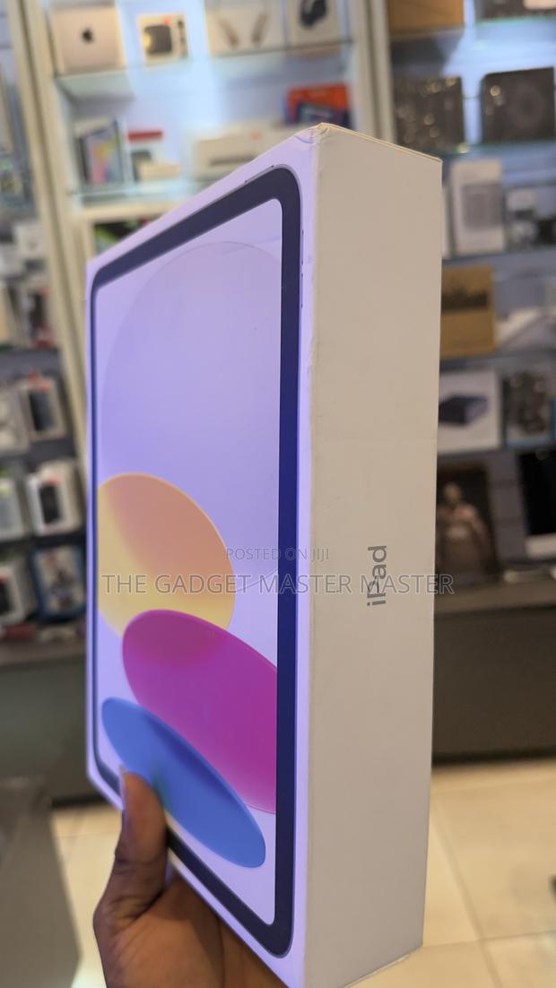New Apple iPad (2025) 256 GB Silver · Photo 4