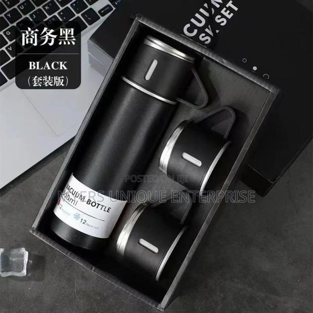 Versatile Flask for Travel, School and Office · Photo 2