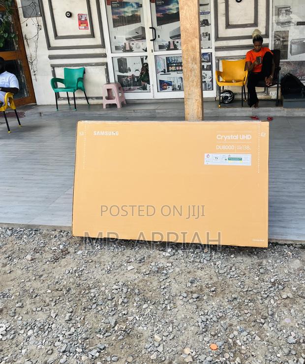 Crystal Uhd Smart Samsung 55du8000 55” Television. · Photo 3