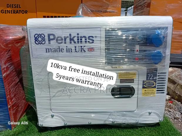 Astra Console Perkins 10kva Diesel 13000watts Diesel Engine · Photo 2