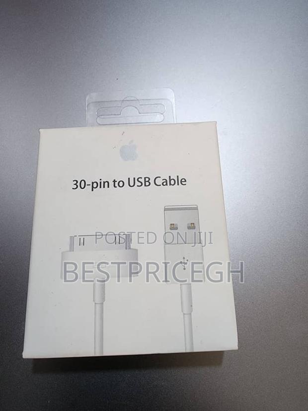 Apple 30-Pin to Usb Cable · Photo 3