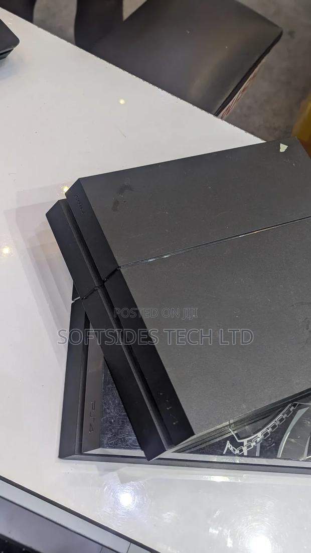 Ps4 Fat Jailbreak With Games Like Fc25, Gta, Mortal Kombat photo 2