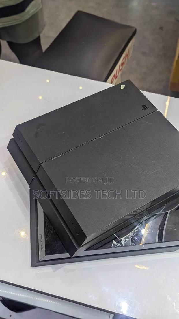 Ps4 Fat Jailbreak With Games Like Fc25, Gta, Mortal Kombat photo 3