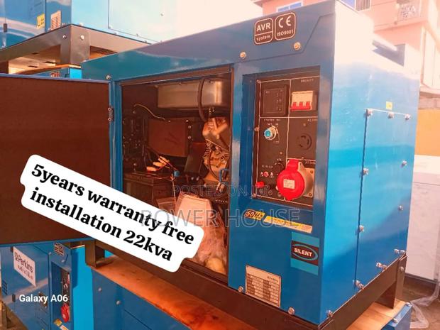 Executive Obsidian Flow 22kva Generator Perkins Diesel Gener · Photo 2