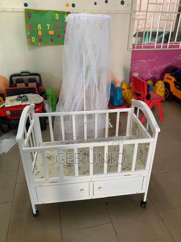 Elegance Baby Wooden Cot photo 3