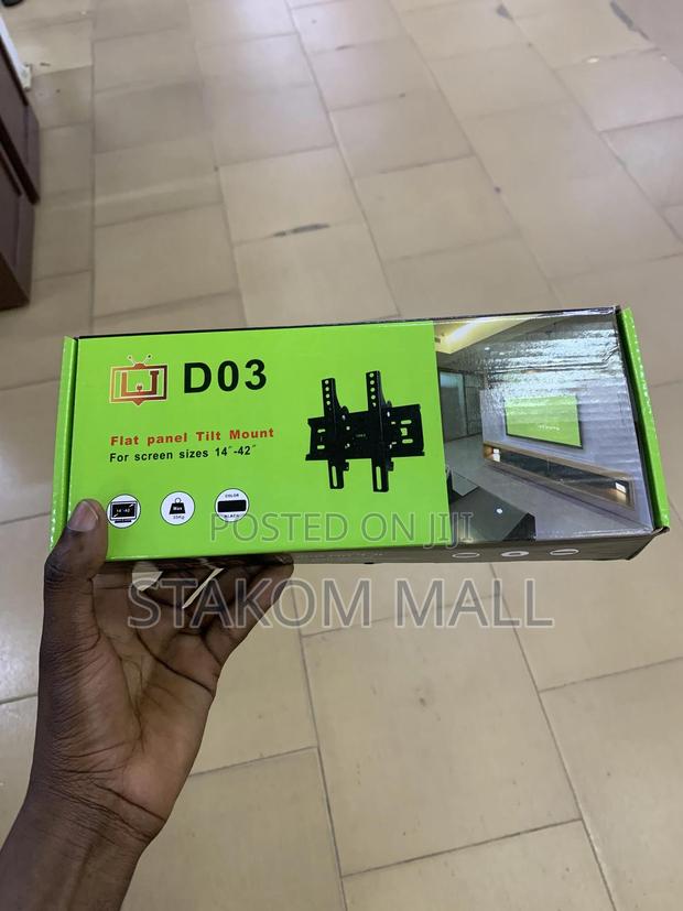 Adjustable Tv Mount 14"-42" · Photo 3
