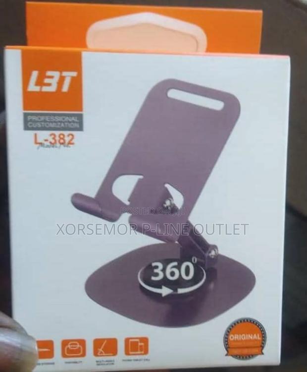 Desktop Phone Stand · Photo 3