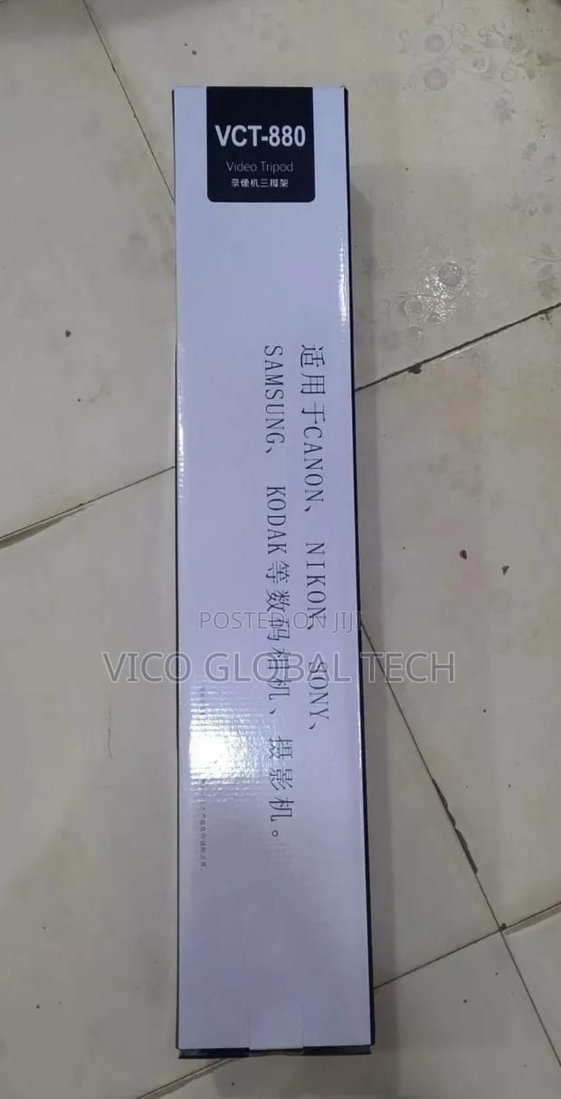 Vct-880 Tripod Stand · Photo 2