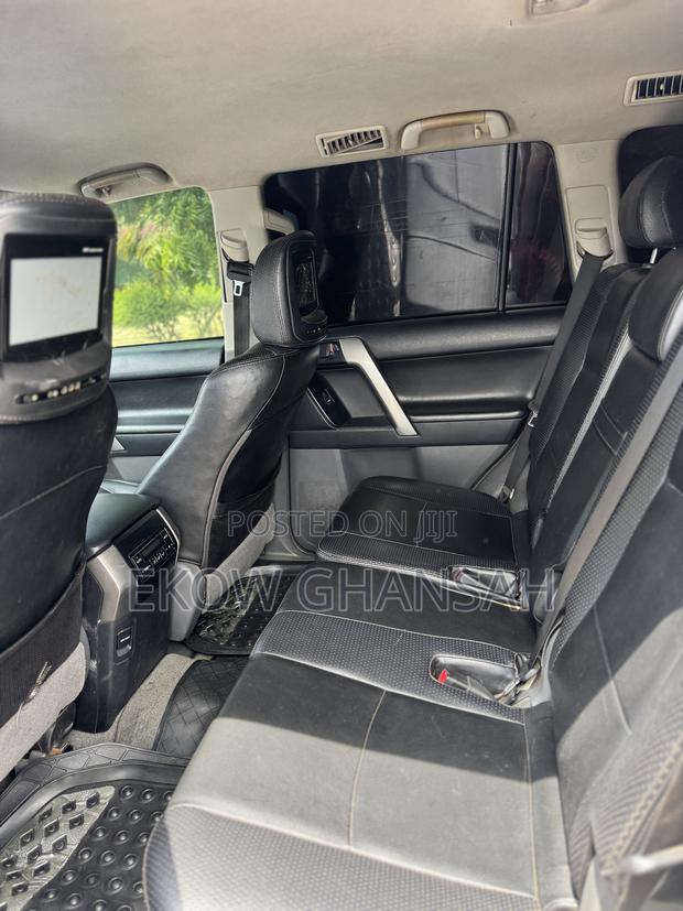 Toyota Land Cruiser Prado 2013 Black