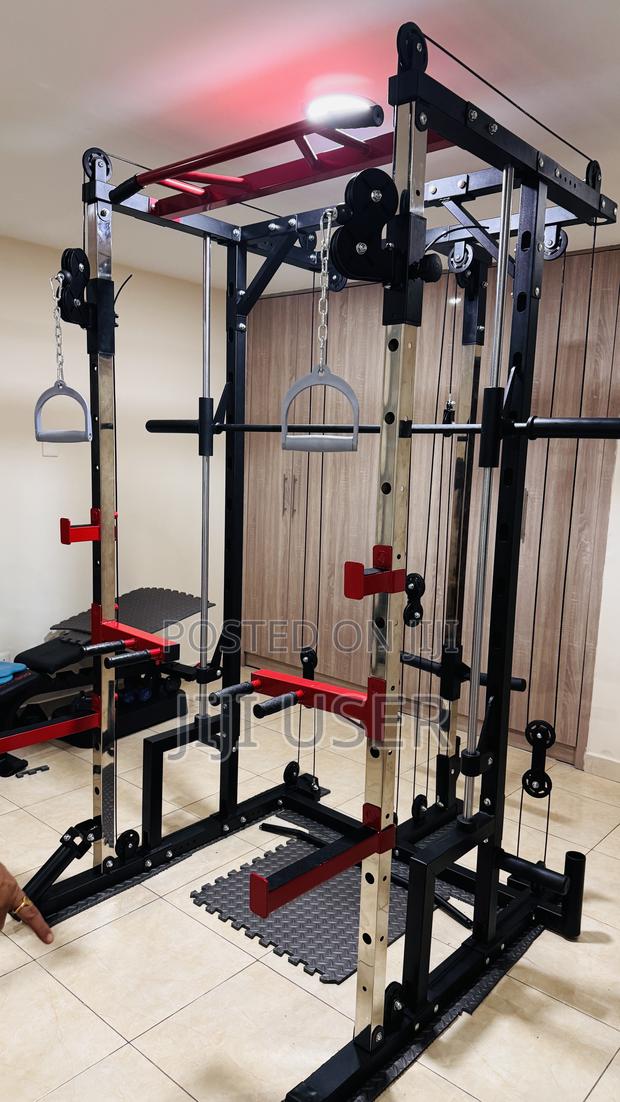 Smith Machine photo 2