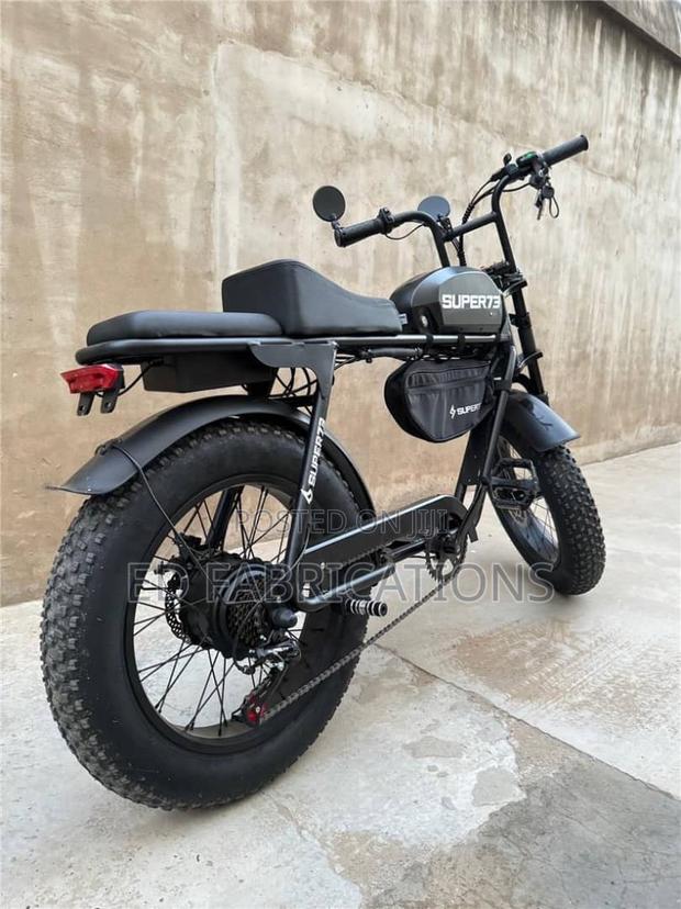 New Motorcycle 2024 Black · Photo 4