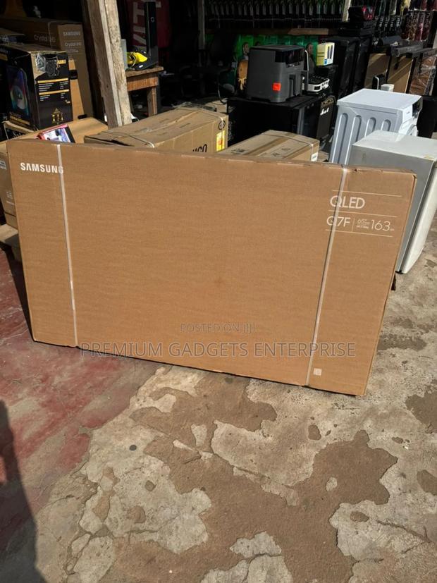 Samsung 65-Inch Qled Q4 Ai Gen1 Processor 2025 65q7f · Photo 3