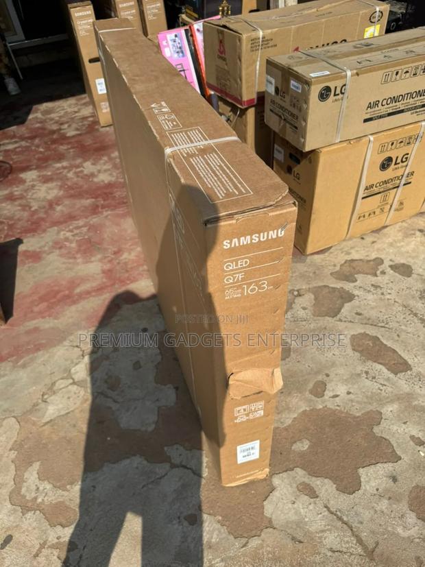 Samsung 65-Inch Qled Q4 Ai Gen1 Processor 2025 65q7f · Photo 4