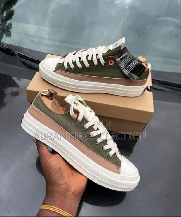 Original Unisex Converse Low Todd Snyder · Photo 3
