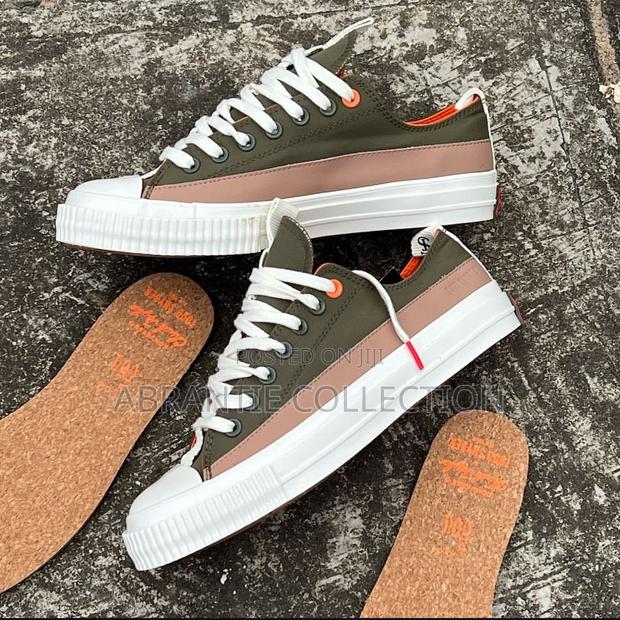 Original Unisex Converse Low Todd Snyder · Photo 4